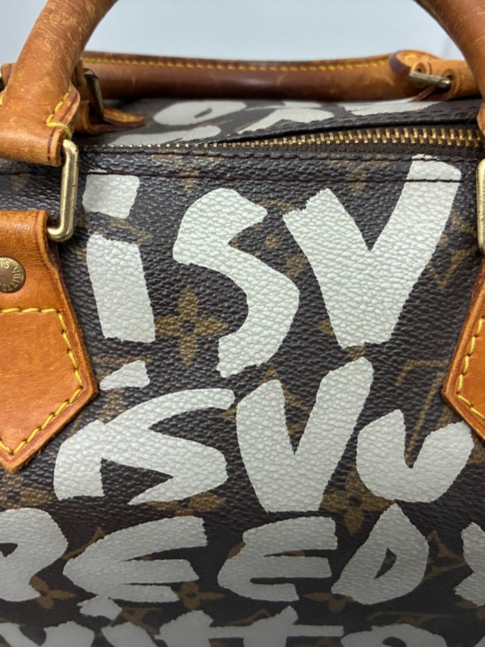 Louis Vuitton Graffiti Sprouse Speedy 30, a rare limited edition handbag-used - Picture 9 of 13